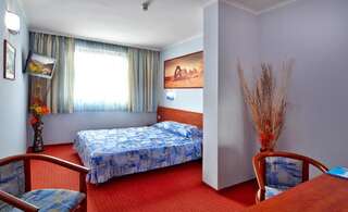 Отель Aqua Hotel Варна Стандартный двухместный номер с 1 кроватью или 2 отдельными кроватями-6